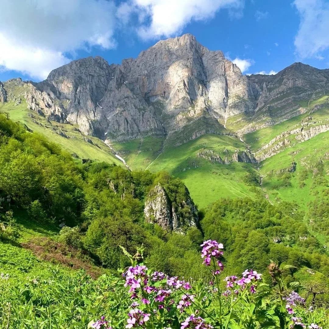 Mount Khustup Ascent